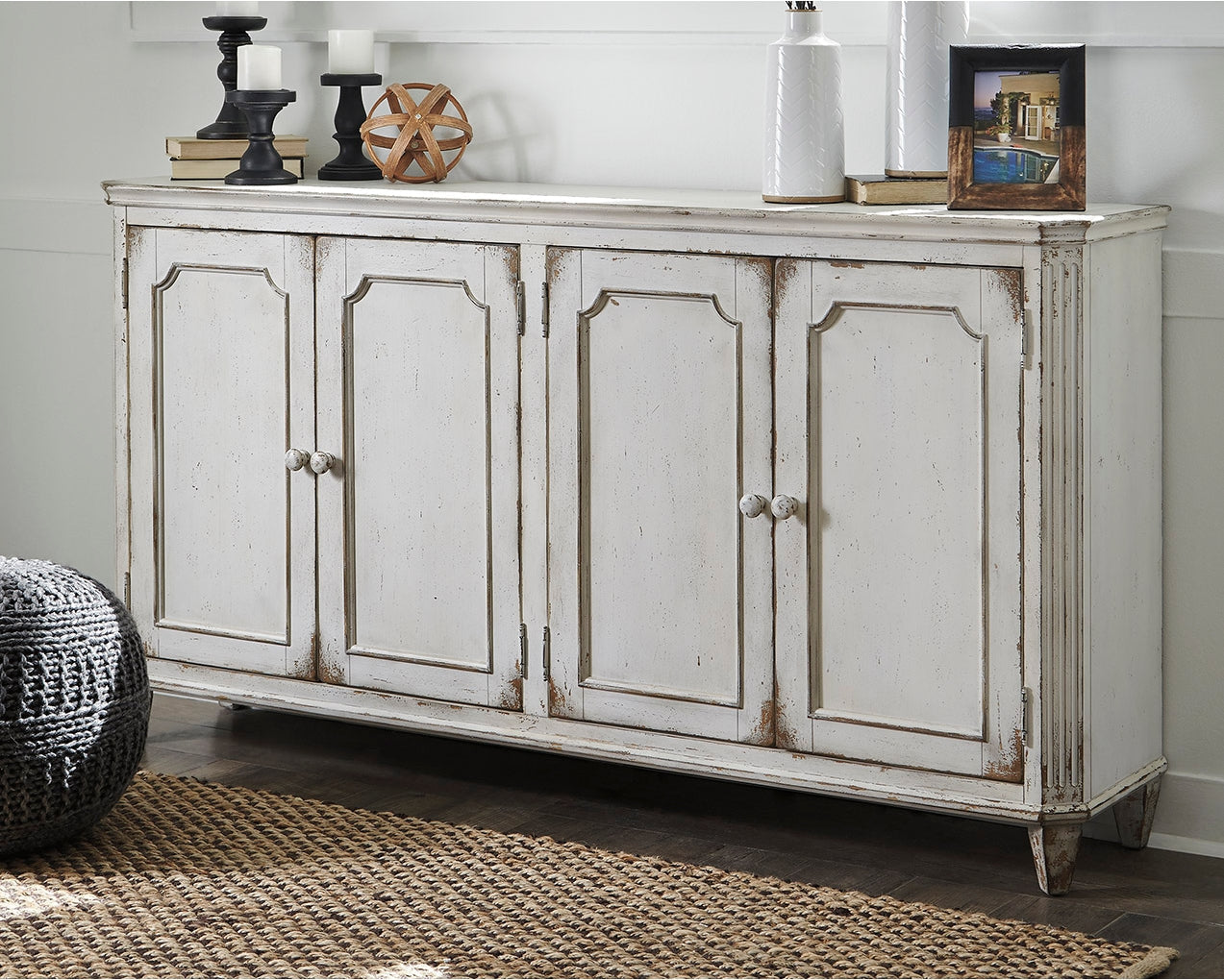 Mirimyn Accent Cabinets