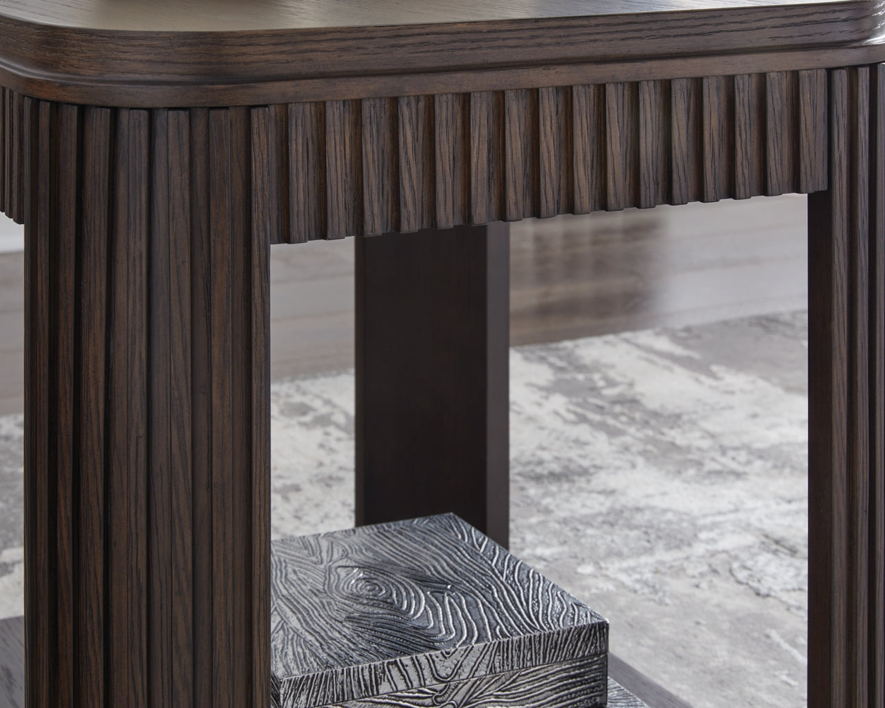 Carlibrie End & Side Tables