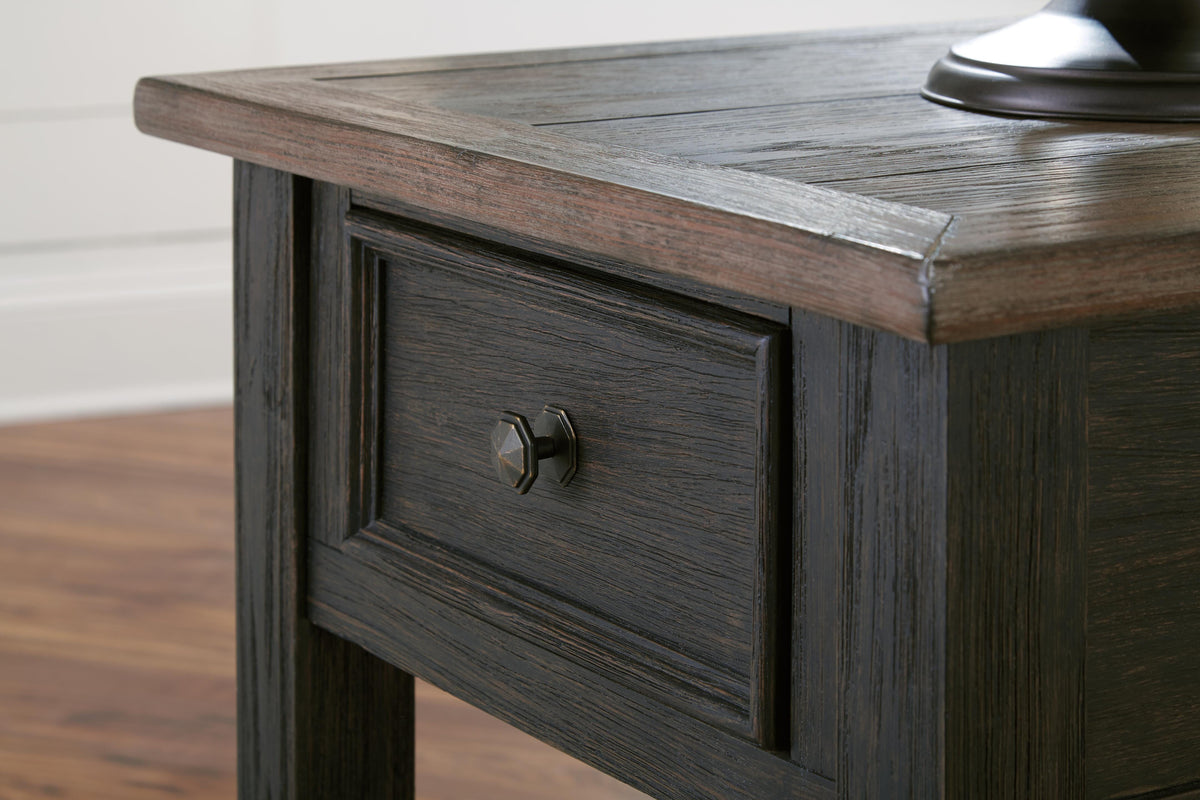 Tyler End & Side Tables