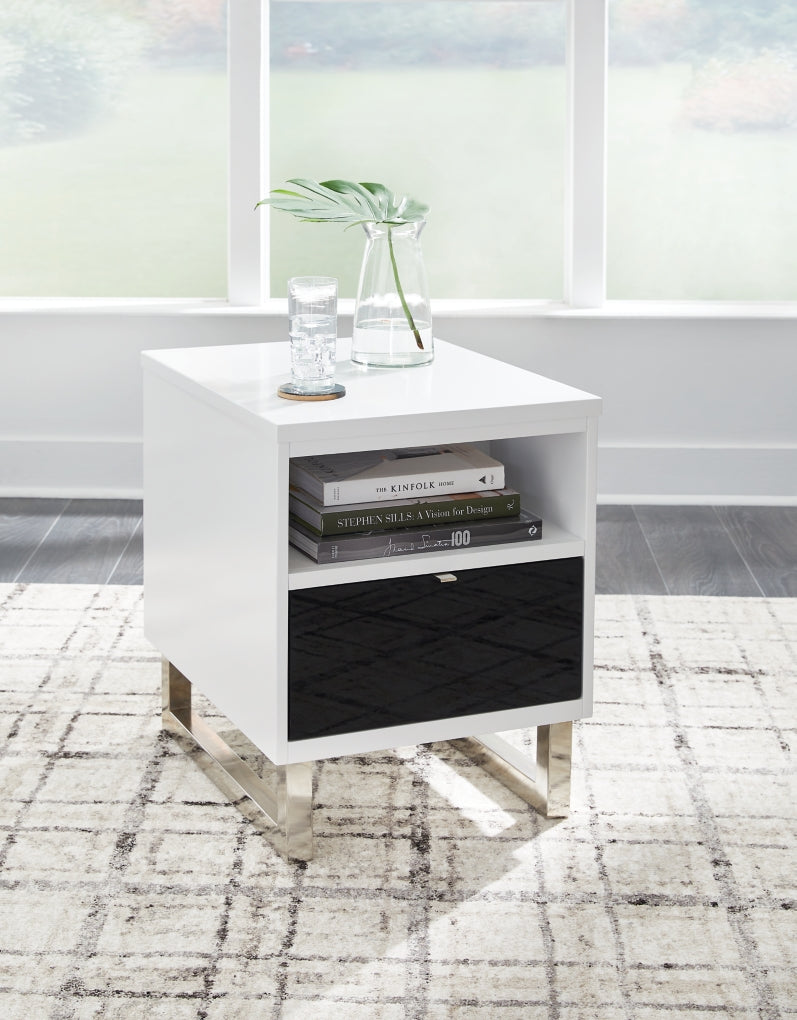 Gardoni End & Side Tables