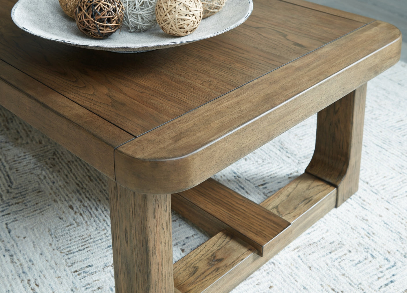 Cabalynn Coffee Tables