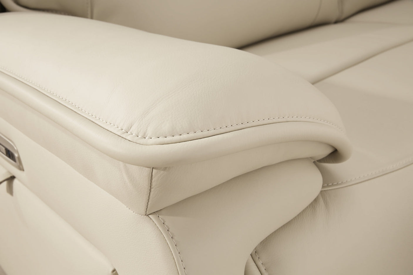 Double Deal 2-Piece Power Reclining Loveseat