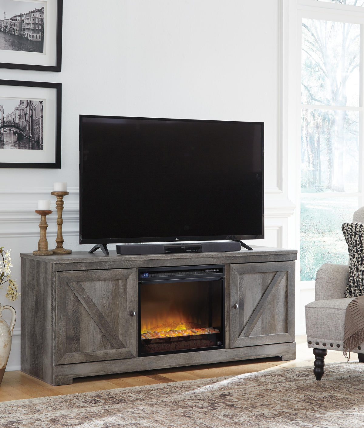 Wynnlow Tv Stands