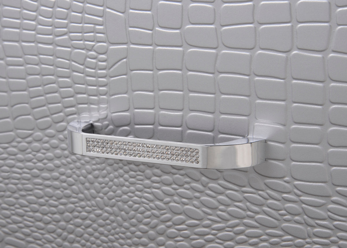 Lillian Bedroom Collection