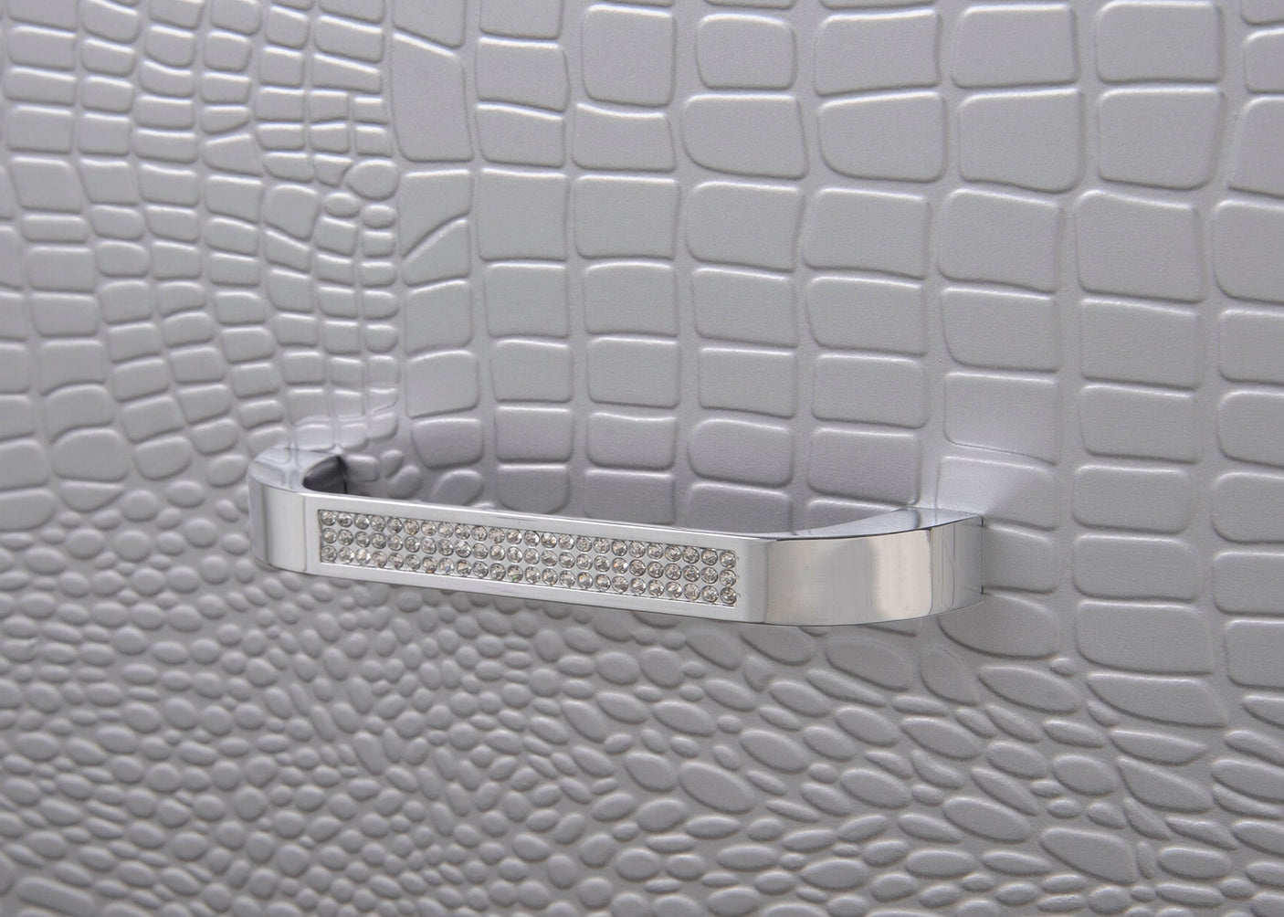 Lillian Bedroom Collection