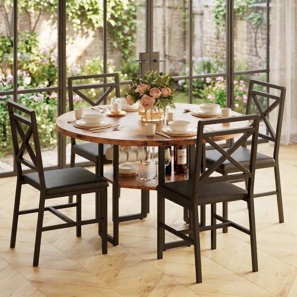 Louis Dinning Set w/4 Chairs