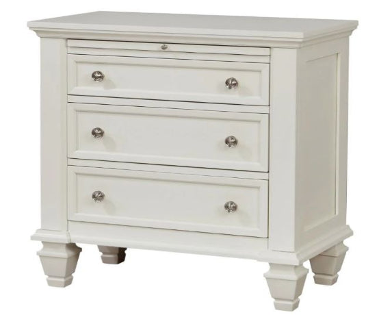 Sandy Beach 3 Drawer Nightstand