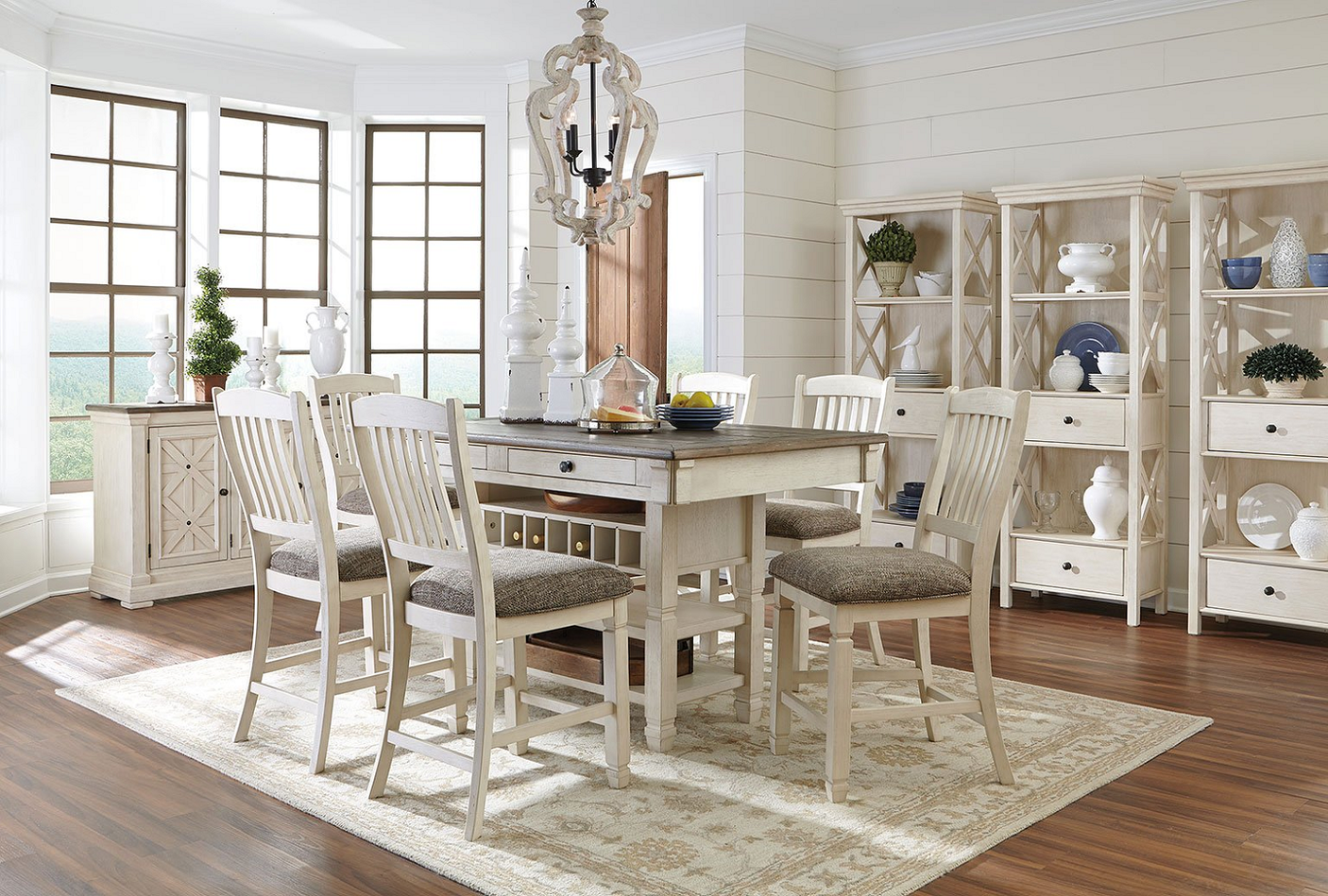 Bolanburg Counter Height Table W/ 4 Chairs