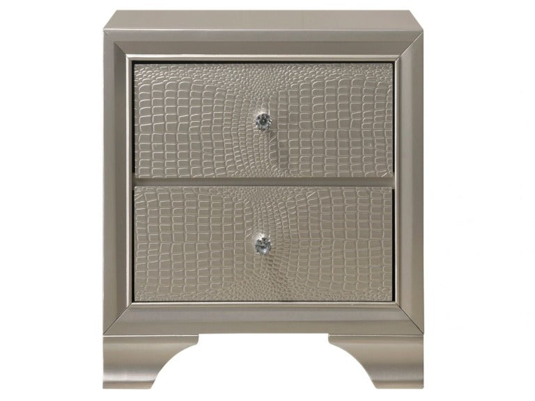 Coralyssa Upholstered Queen Bedroom set
