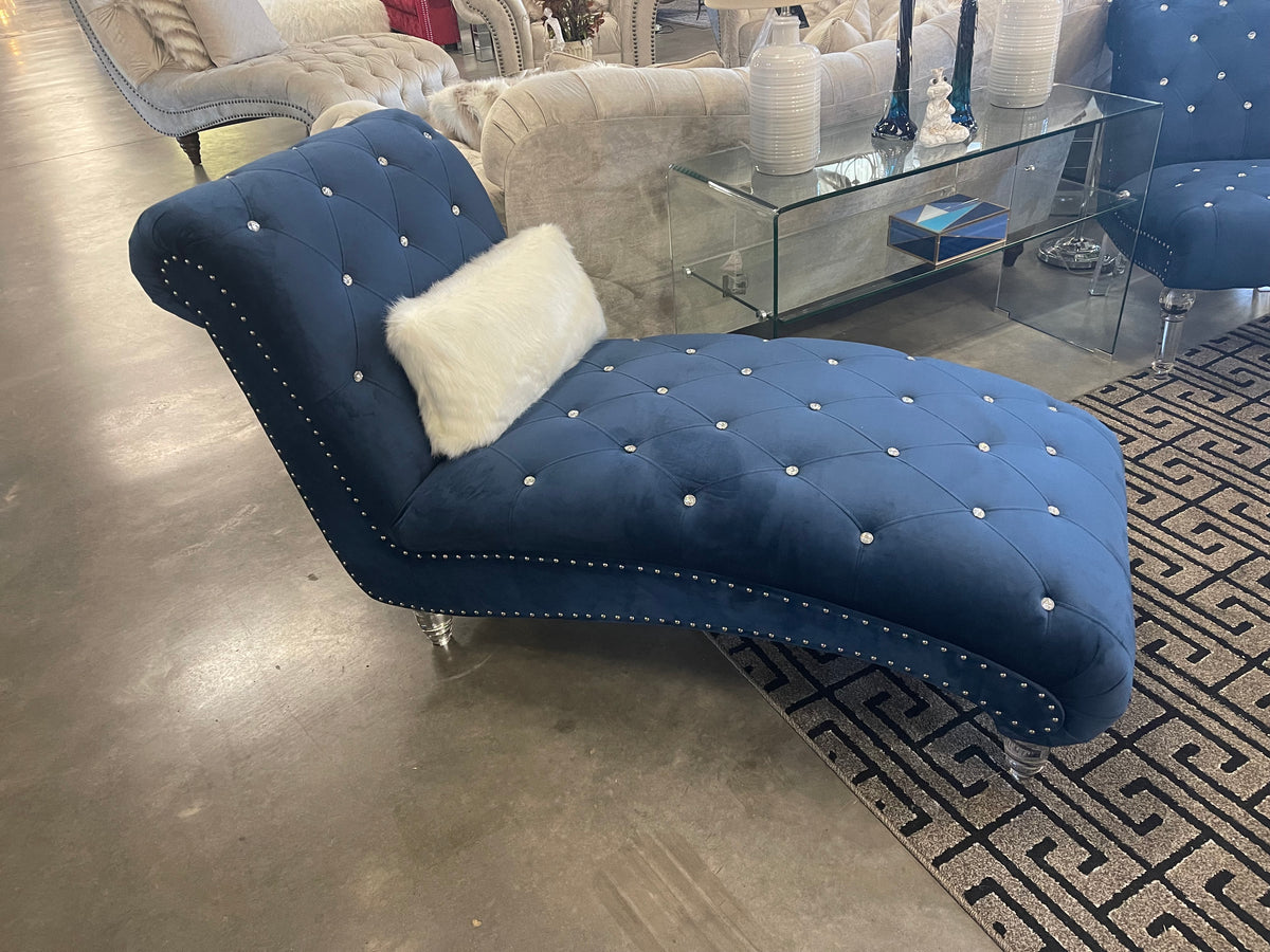 Bonnie Blue Sofa, Loveseat w/ FREE Chair