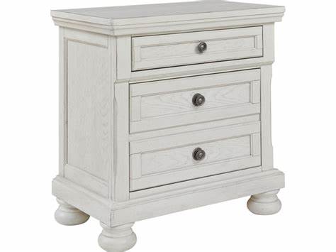 Dale King Bedroom Set