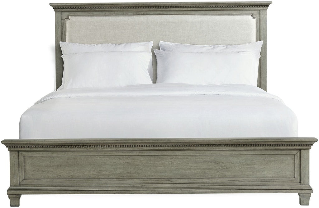 Crawford Queen Bedroom Set w/ Chest & FREE Gentleman Chest