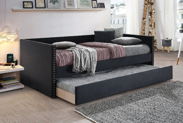 Sadie Daybed w/ Trundle & 2 FREE Twin Mattresses Katy Furniture