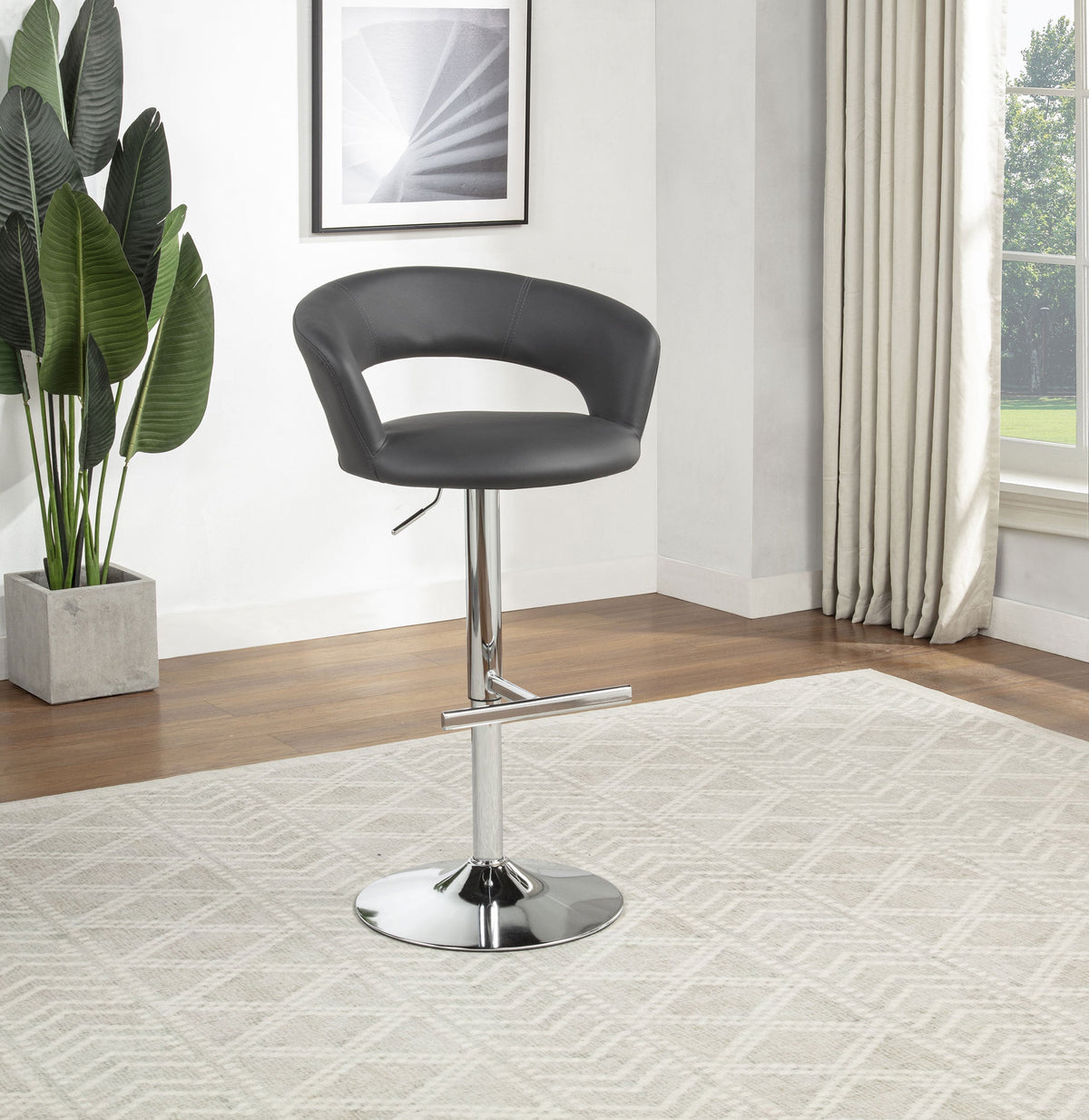 Travia Bar Stools