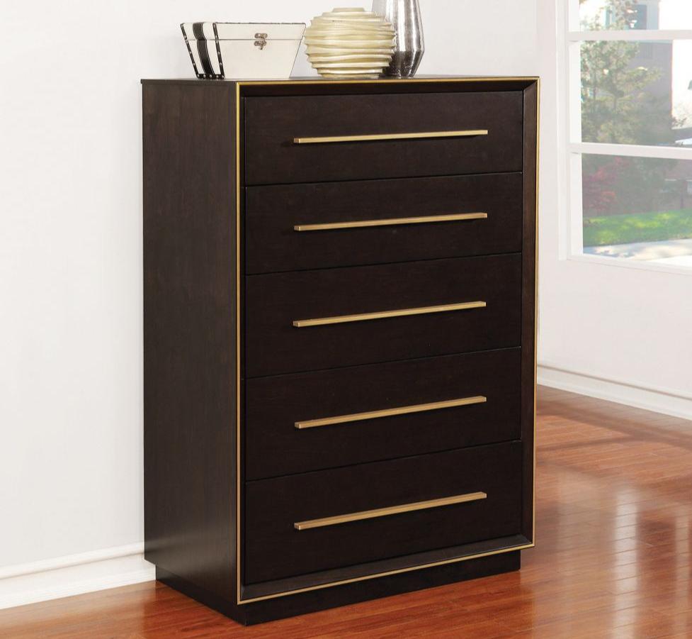 Dexter Chest