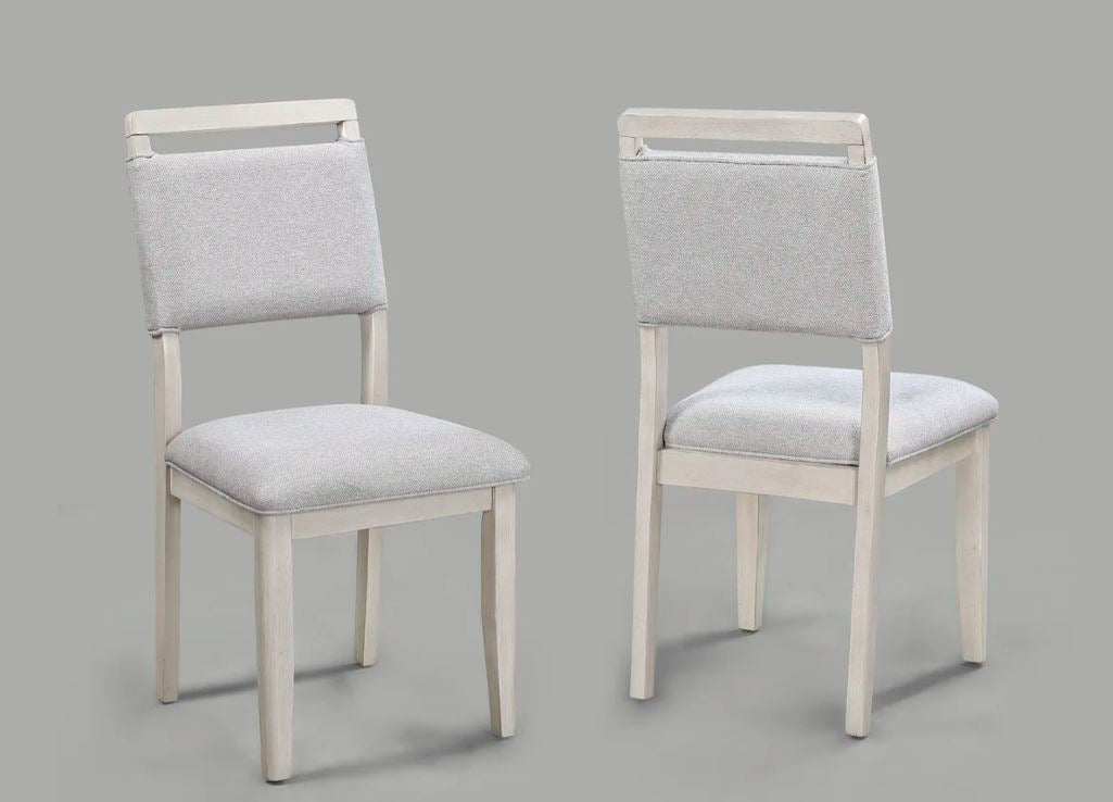 Blanche Round Table w/ 4 Chairs