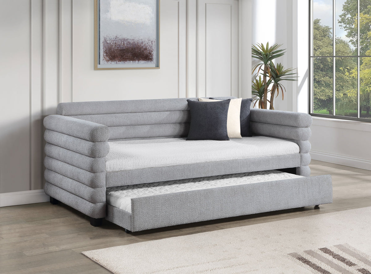 Patricia Daybeds