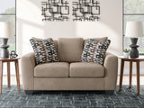 Triston Loveseat