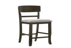 Oakly Counter Height Table w 4 Chairs