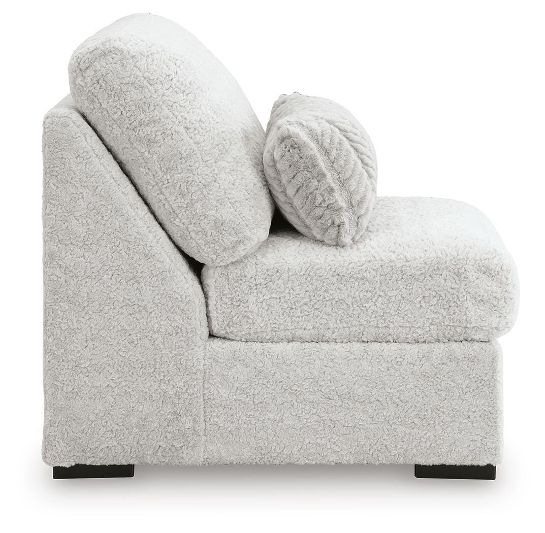 Cuddle Stationary Sectionals