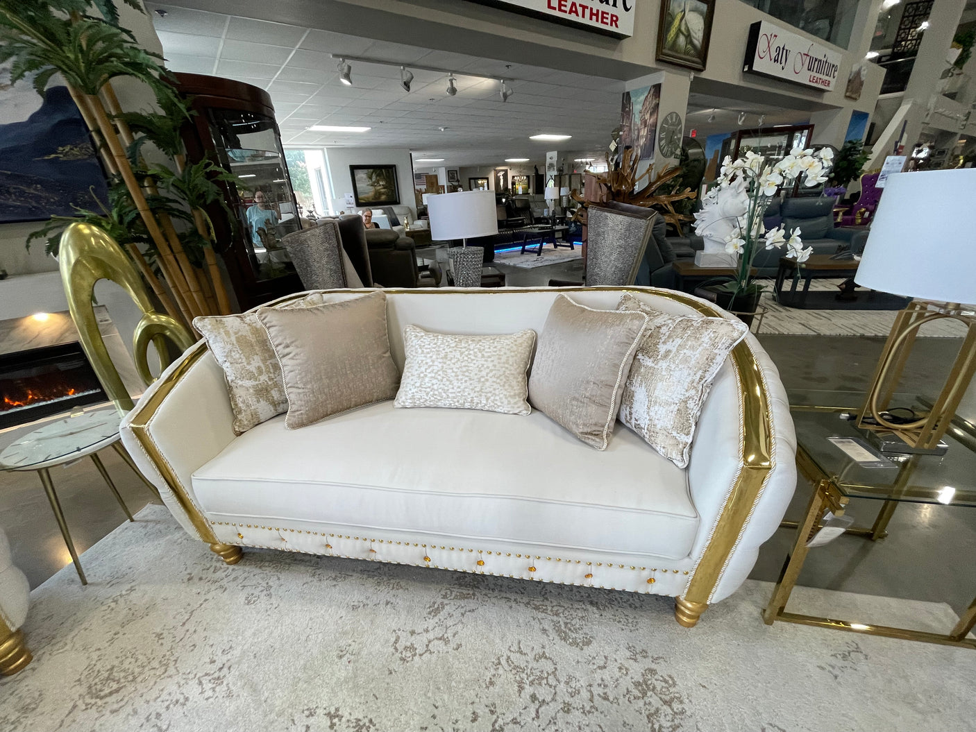Elizabeth Sofa, Loveseat, & FREE Chair