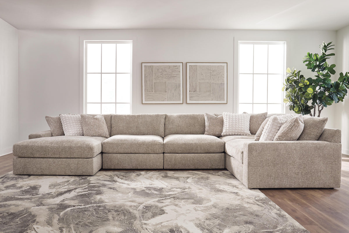 Nexora-Court Stationary Sectionals