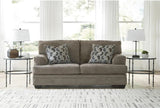Tremor Loveseat