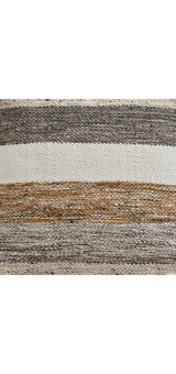 Josalind Pouf