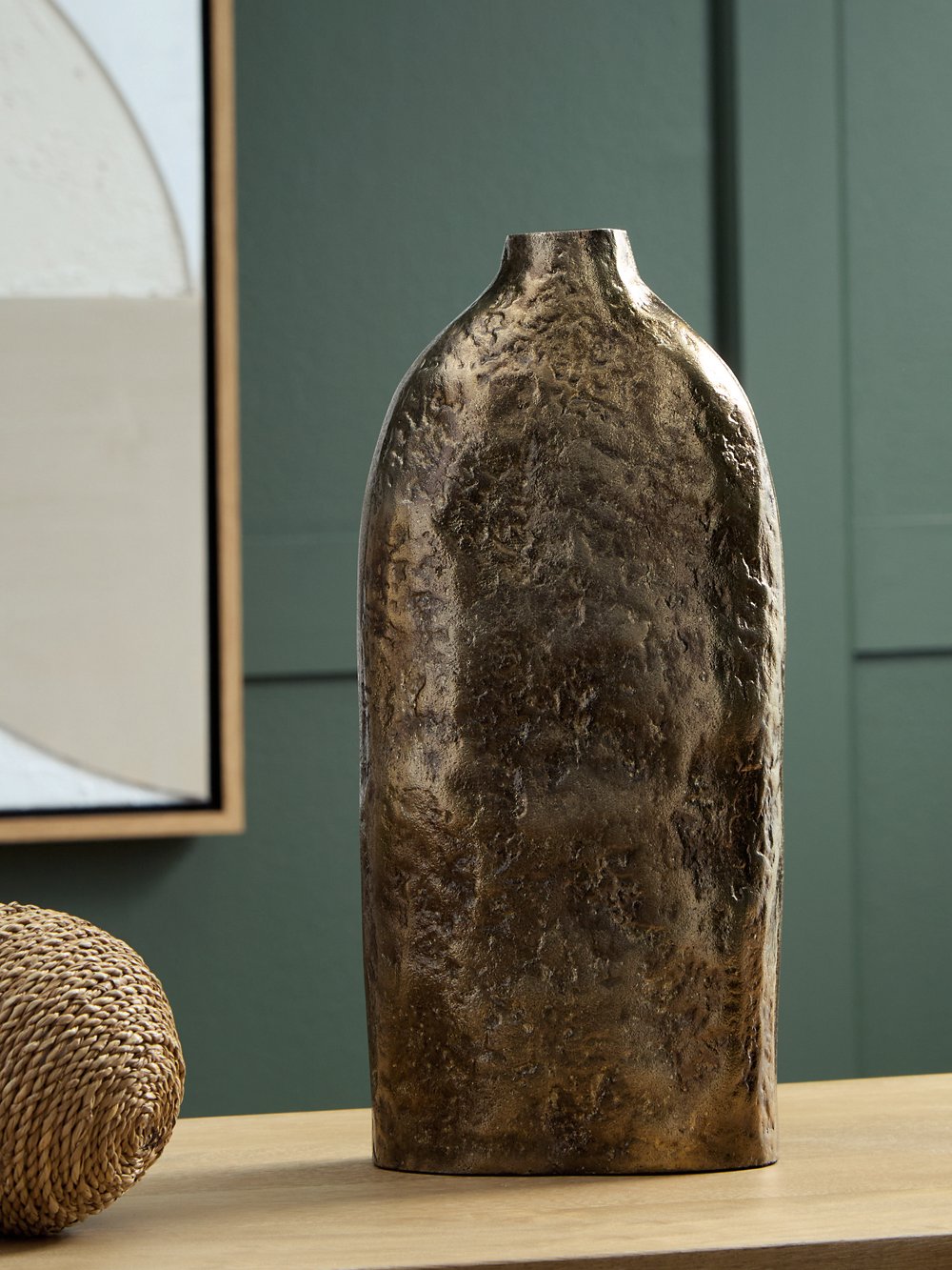 Wallmond Vase