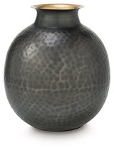Woody Vase