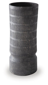Beninworth Vases
