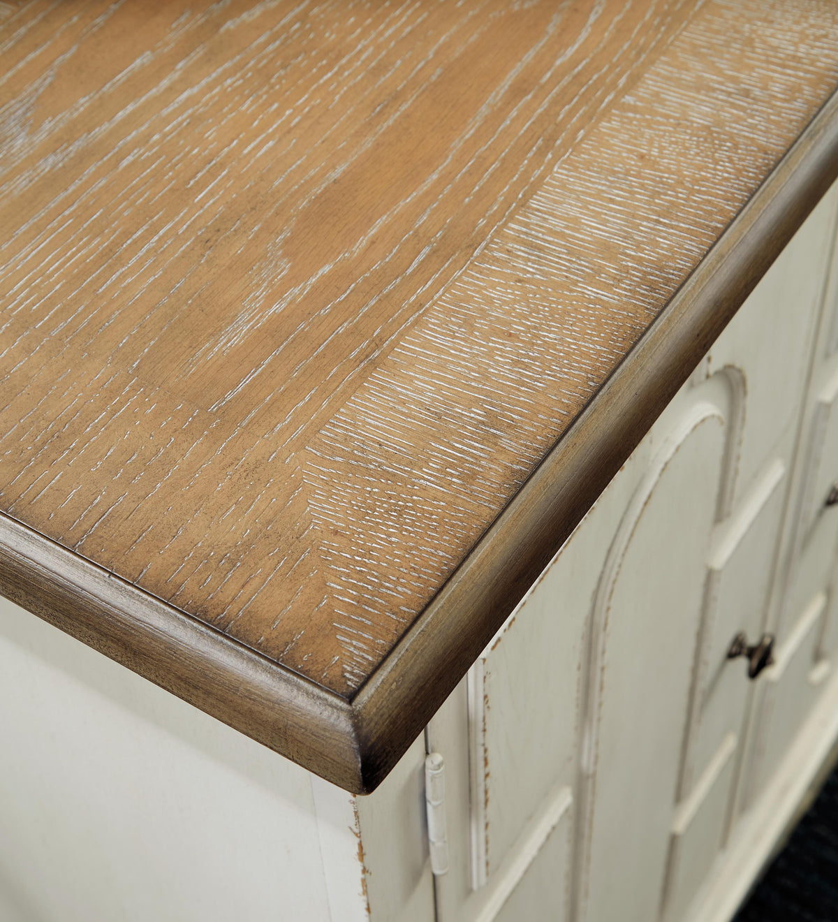 Roranville Accent Cabinets