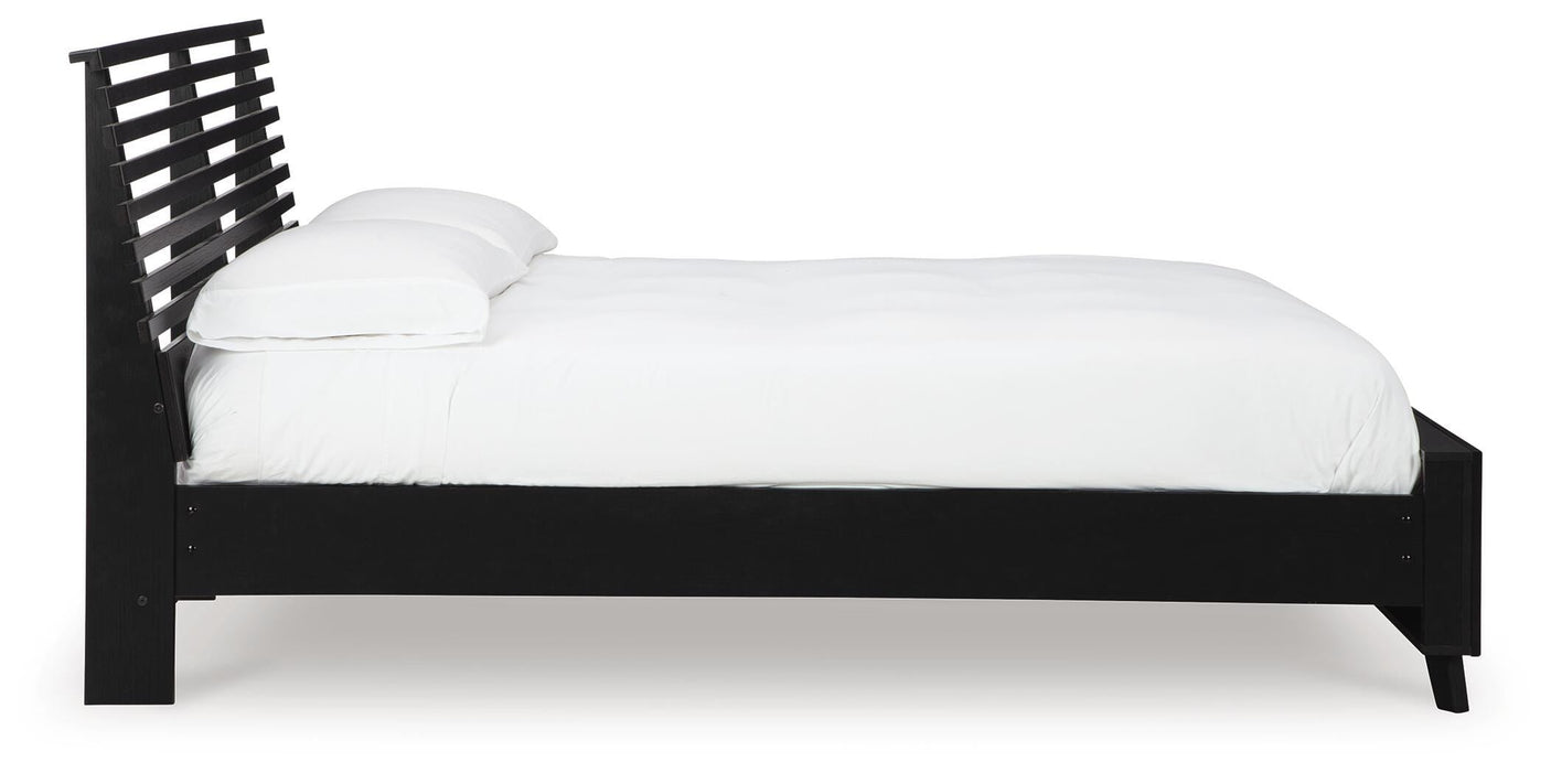 Danziar Slat Panel Bed Bedroom Set