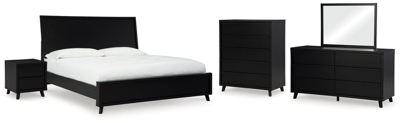 Danziar Panel Bed Bedroom Set