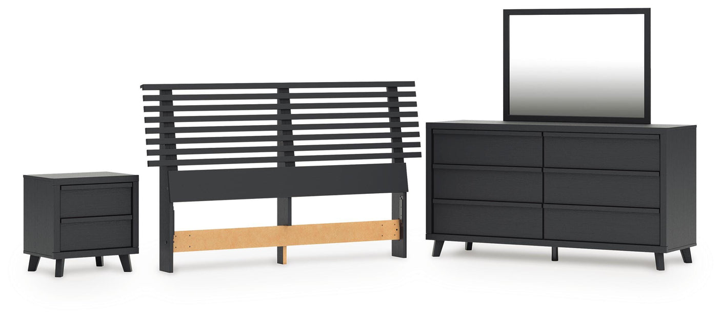 Danziar Slat Headboard Bedroom Set