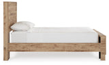 Hyanna Panel Bed