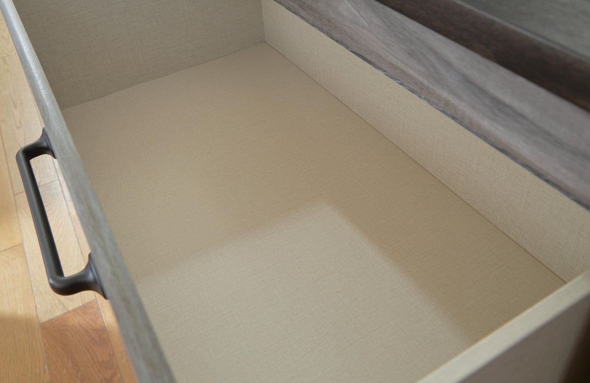 Bronyan Dressers