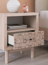 Arloster Nightstands