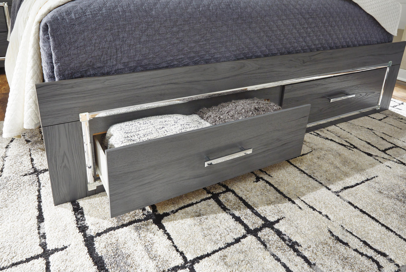 Lodanna Panel Bed with 2 Storage Drawers