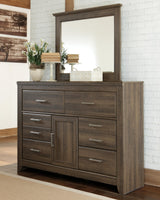 Juararo Poster Bed Bedroom Set
