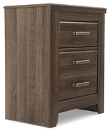 Juararo Poster Bed Bedroom Set