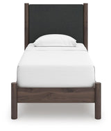 Pamytta Upholstered Panel Platform Bed Bedroom Set