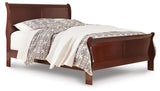 Alisdair Sleigh Bed Bedroom Set