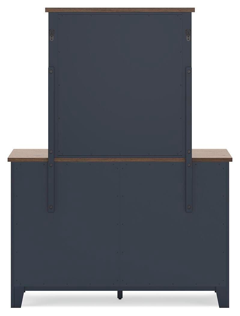 Landocken Panel Headboard Bedroom Set