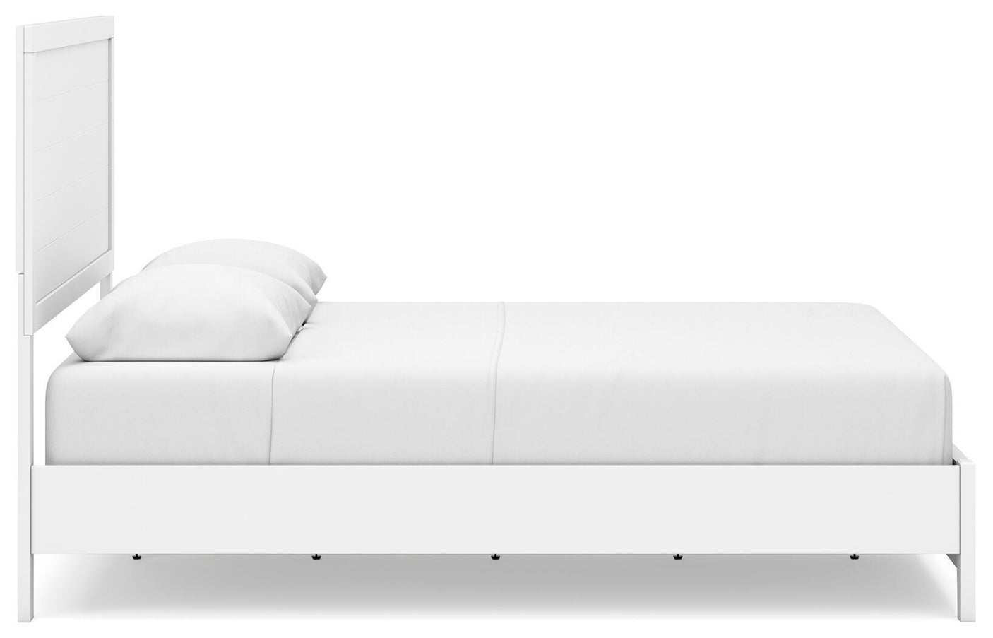 Binterglen Panel Bed