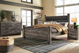 Wynnlow Poster Bed Bedroom Set