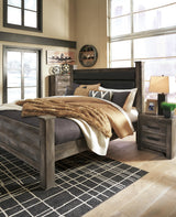 Wynnlow Poster Bed