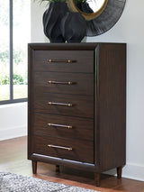 Dantenton Dresser & Chest