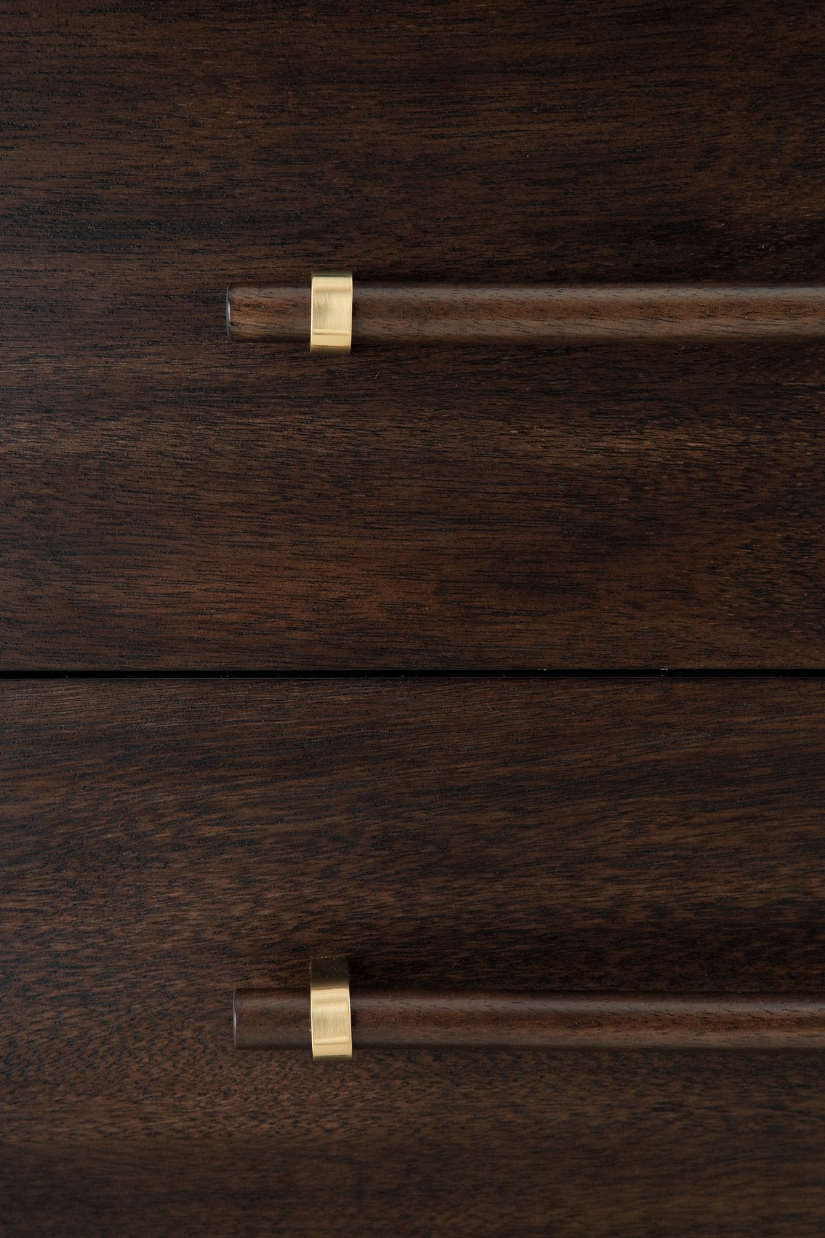 Dantenton Dresser and Mirror