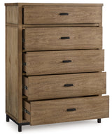 Tomtyn Dresser & Chest